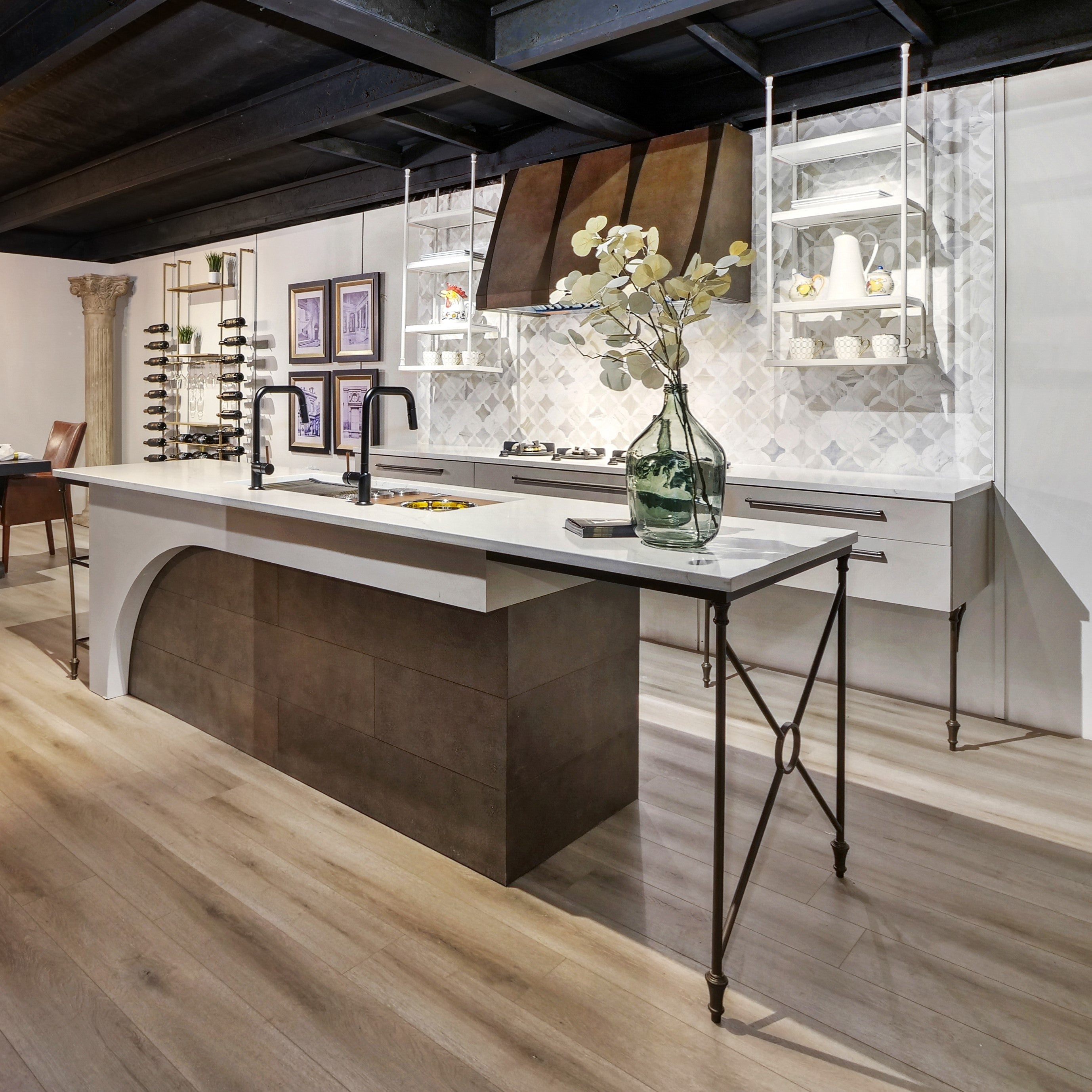 Island & Cabinet Accents