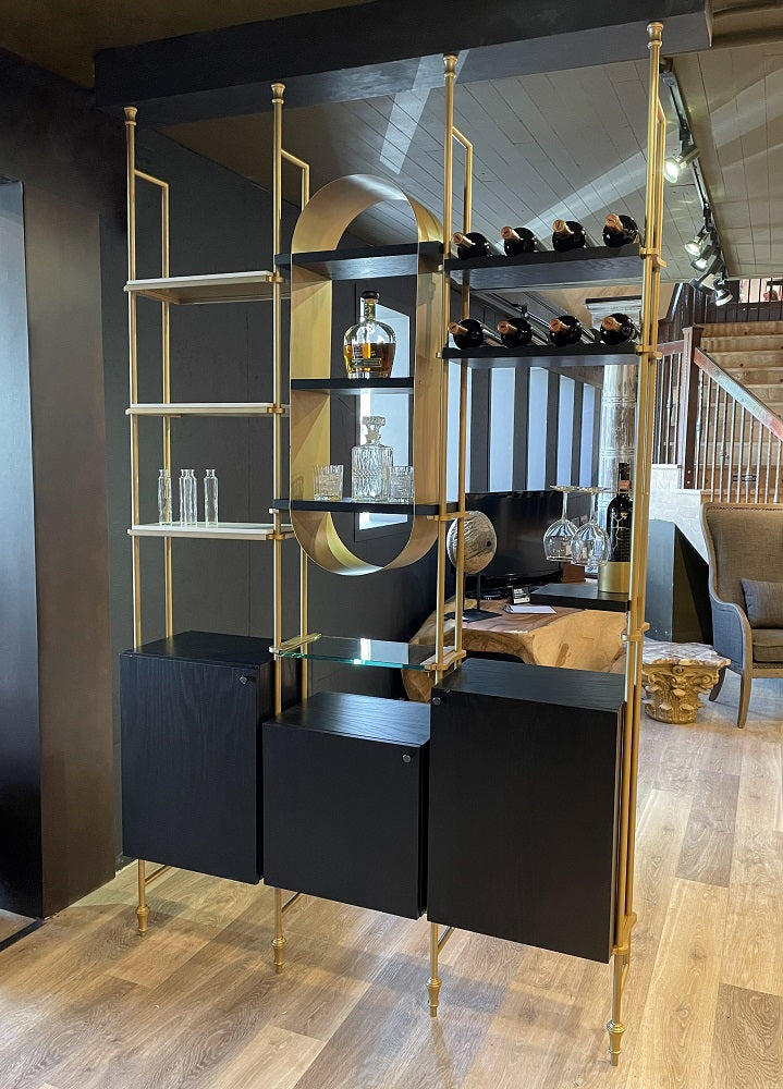 18" Capsule Shelf